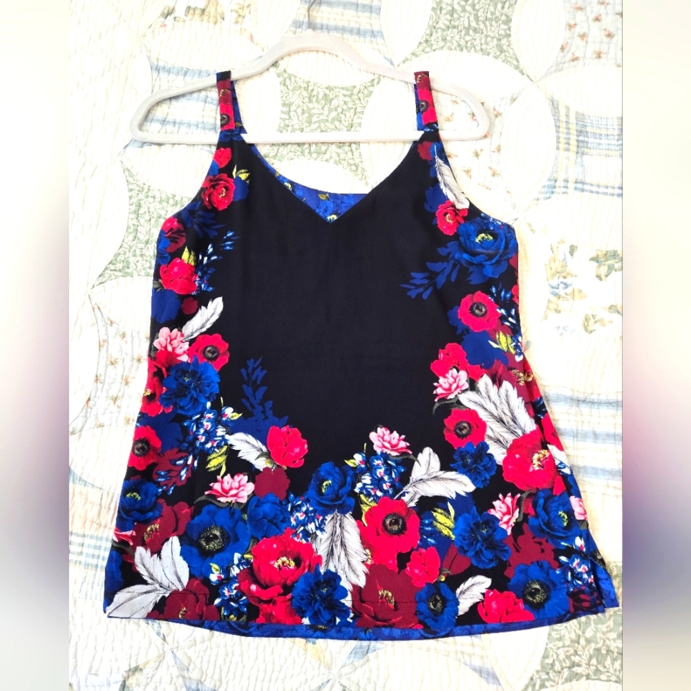 White House Black Market Floral Tank Top sz xs